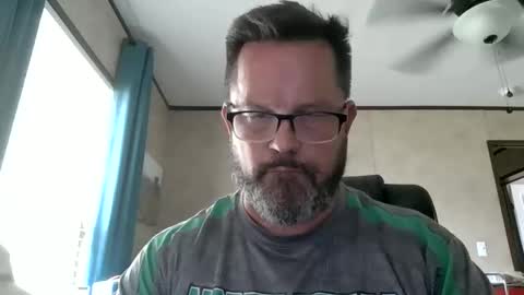 Snapshot of tdhawk87 chatting on 04-28-26, 06:13 tdhawk87 online show from 04-28-26, 06:13