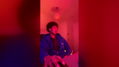 Snapshot of tdr1998 chatting on 03-05-26, 04:14 tdr1998 online show from 03-05-26, 04:14