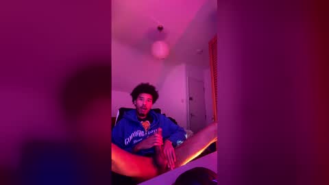 Snapshot of tdr1998 chatting on 03-10-26, 03:28 tdr1998 online show from 03-10-26, 03:28