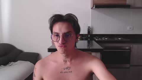 Snapshot of te0__0 chatting on 03-07-25, 03:49 Teo independent model online show from 03-07-25, 03:49