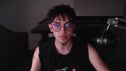 Teo independent model online show from 03-20-26, 06:07