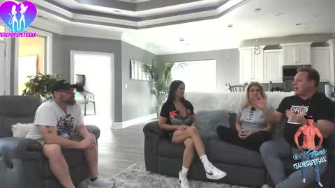 Snapshot of teacherspetsxxx chatting on 03-01-26, 07:49 THE TEACHERS PETS online show from 03-01-26, 07:49