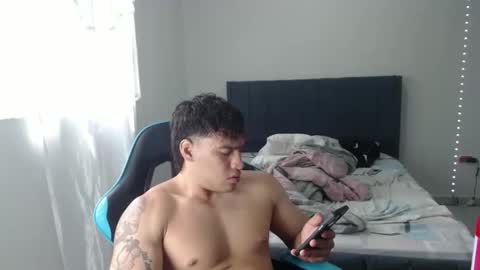 team23hot0 online show from 09-26-25, 03:38