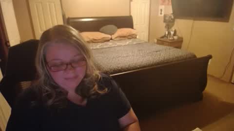 Snapshot of teamdixon chatting on 06-11-26, 04:32 Team Dixon online show from 06-11-26, 04:32