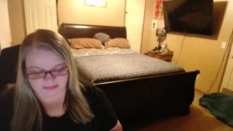 Snapshot of teamdixon chatting on 07-19-26, 03:32 Team Dixon online show from 07-19-26, 03:32