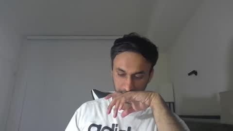 Snapshot of tease_master69 chatting on 03-26-26, 07:14 tease_master69 online show from 03-26-26, 07:14