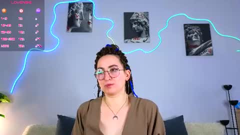 Snapshot of teasemilf chatting on 07-27-26, 05:03 Lady Oudrey online show from 07-27-26, 05:03