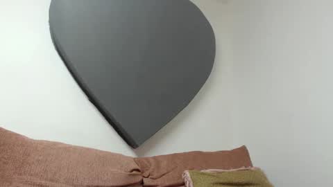 ALICIA--- online show from 09-16-25, 05:30