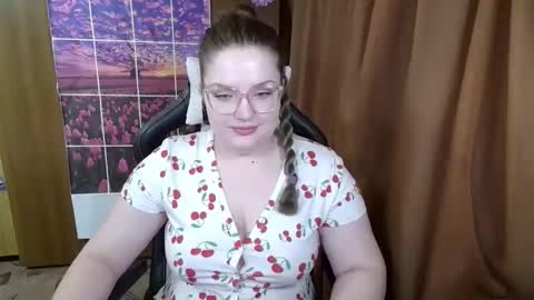 Snapshot of teasing_dora chatting on 04-29-26, 12:16 Teasing Dora online show from 04-29-26, 12:16