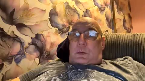 Mark online show from 09-21-25, 07:04