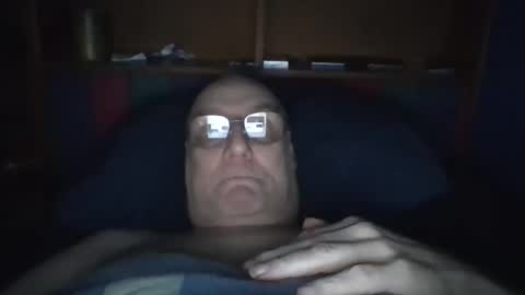 Mark online show from 10-17-25, 07:38