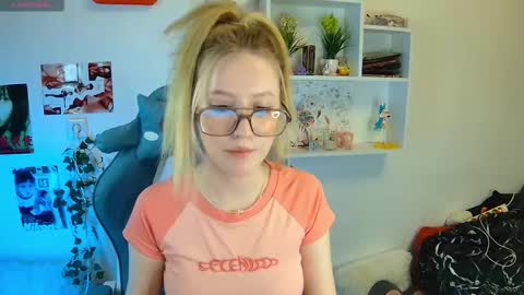 Snapshot of technical_face_powder_error chatting on 01-05-26, 05:27 technical_face_powder_error online show from 01-05-26, 05:27