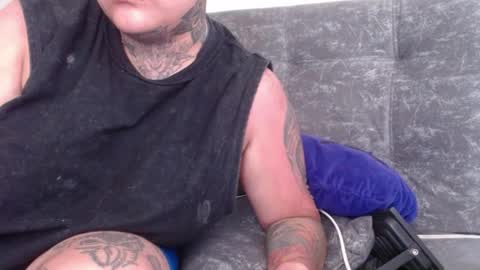 Charlee He online show from 06-01-26, 04:41