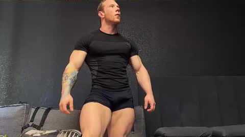 Snapshot of technohotgod chatting on 04-01-26, 05:52 Andy Psy online show from 04-01-26, 05:52