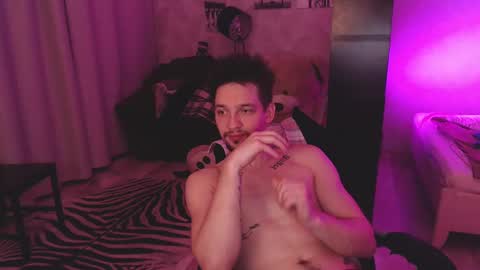 Teddy online show from 03-03-25, 12:26