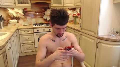 Teddy online show from 03-10-25, 07:53