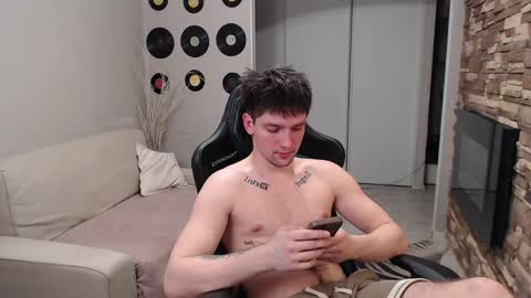 Teddy online show from 04-11-26, 06:45