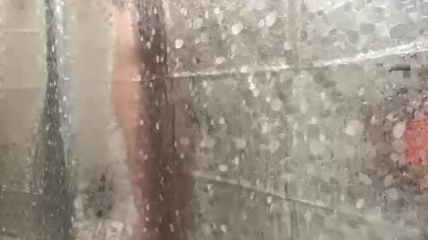 Snapshot of teejm chatting on 01-11-26, 10:59 Twizzler online show from 01-11-26, 10:59