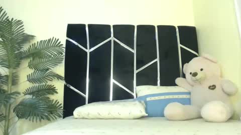 Kittie online show from 03-28-26, 04:06