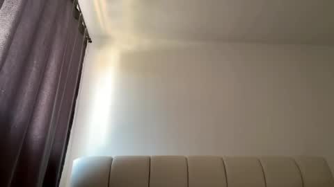 Amy No penetration Virgiin giirl online show from 04-09-26, 02:00