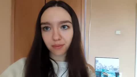 Kimi online show from 11-05-25, 08:36