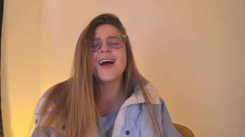 Snapshot of tekila__ chatting on 12-27-24, 07:03 tekila__ online show from 12-27-24, 07:03