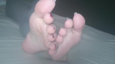 Viv West online show from 02-03-25, 02:58