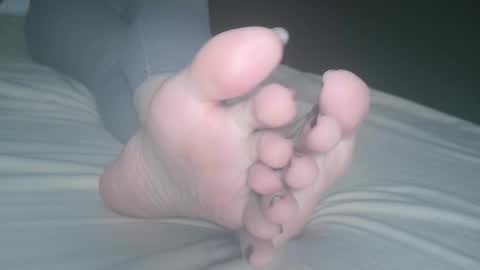 Viv West online show from 02-14-25, 01:45