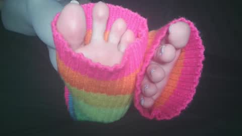 Viv West online show from 02-25-25, 05:41