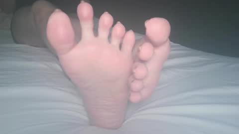 Viv West online show from 09-10-25, 04:56