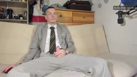 Virg Lszl online show from 01-01-25, 04:39