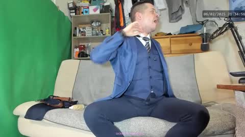 Virg Lszl online show from 02-06-25, 08:34