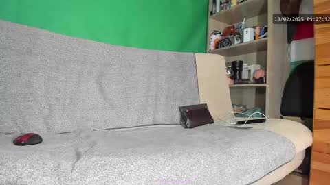 Virg Lszl online show from 02-18-25, 08:27