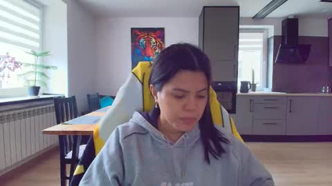 Amazing SALOME online show from 11-18-25, 08:30