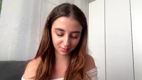 kira online show from 07-31-26, 01:54