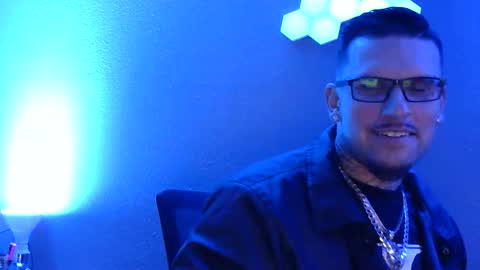 tempsnasty online show from 11-12-25, 06:14