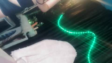 temptationcock69_iva online show from 04-09-26, 12:21