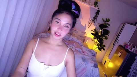 temptessa20 online show from 11-17-25, 02:34