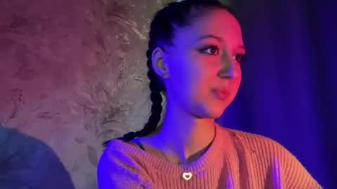 Snapshot of temptingvision chatting on 02-03-26, 01:38 temptingvision online show from 02-03-26, 01:38