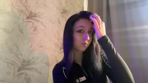 Snapshot of temptingvision chatting on 02-04-26, 10:32 temptingvision online show from 02-04-26, 10:32