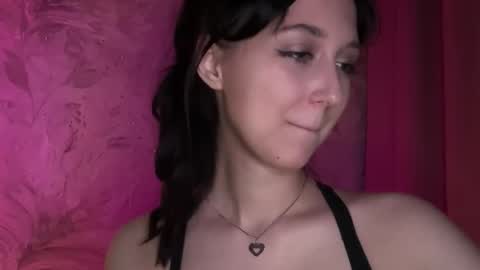 Snapshot of temptingvision chatting on 02-16-26, 04:14 temptingvision online show from 02-16-26, 04:14