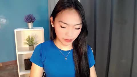 YOGIRL MAXINE online show from 04-21-26, 11:07