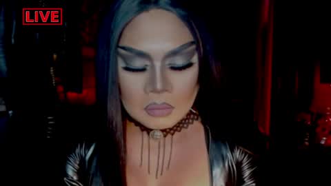 Snapshot of temptress_cocoxxx chatting on 06-08-26, 01:50 Mistress Coco online show from 06-08-26, 01:50