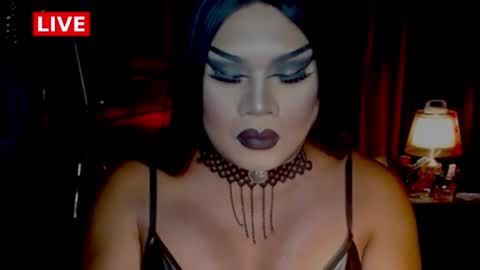 Snapshot of temptress_cocoxxx chatting on 06-27-26, 09:03 Mistress Coco online show from 06-27-26, 09:03