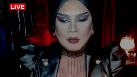 Snapshot of temptress_cocoxxx chatting on 06-29-26, 03:13 Mistress Coco online show from 06-29-26, 03:13