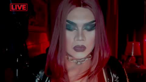 Snapshot of temptress_cocoxxx chatting on 07-16-26, 05:13 Mistress Coco online show from 07-16-26, 05:13