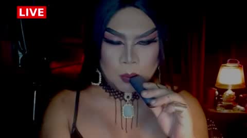Snapshot of temptress_cocoxxx chatting on 07-22-26, 07:27 Mistress Coco online show from 07-22-26, 07:27