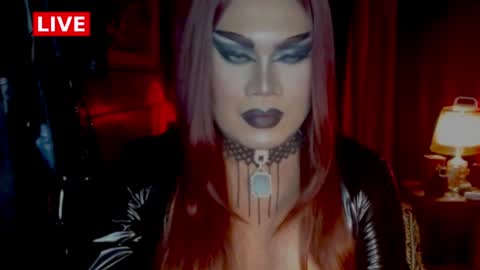 Snapshot of temptress_cocoxxx chatting on 08-03-26, 05:39 Mistress Coco online show from 08-03-26, 05:39