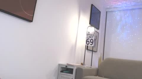 Temptriss69 online show from 08-06-26, 06:59