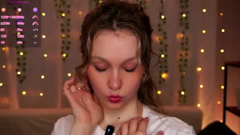 Hey Im Aneta  online show from 07-04-26, 06:47